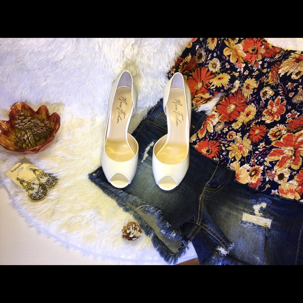 Marc Fisher Joey White High heels